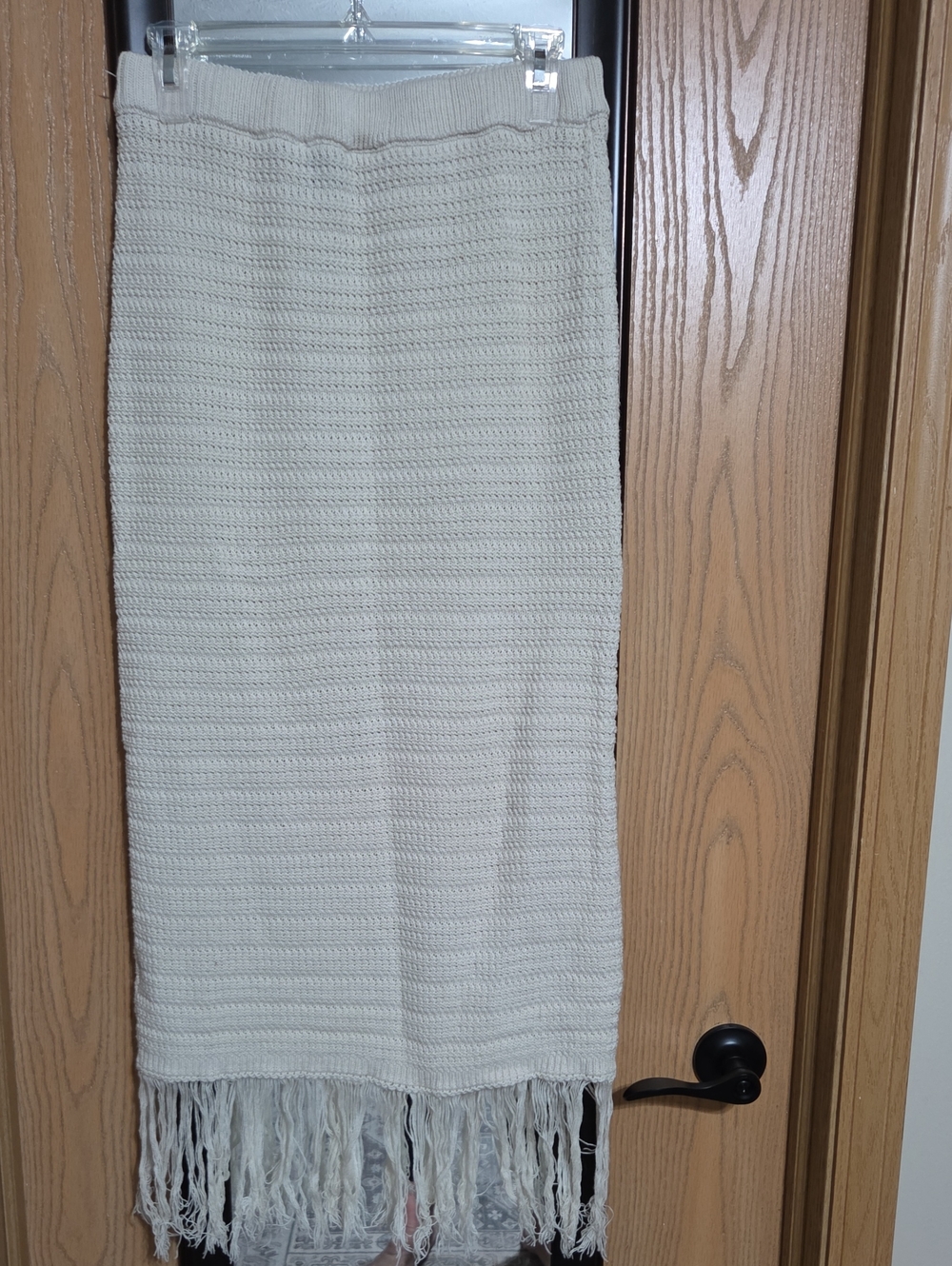 Freshman Off-White Knit Maxi Skirt with Fringe Hem And Cropped Matching TOP